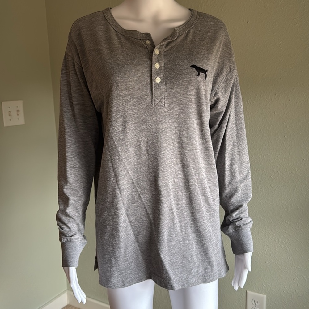 VS PINK Long Sleeve Top